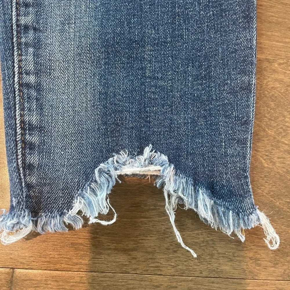 Women’s Gap Skinny Jeans distressed jeans Gap True Skinny stretch size 29 reg